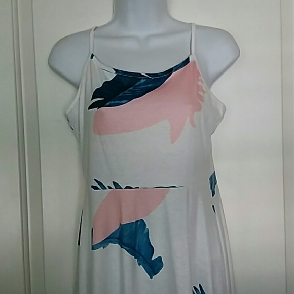 Fabulous Beach, Summer Vaca dress - Picture 2 of 3